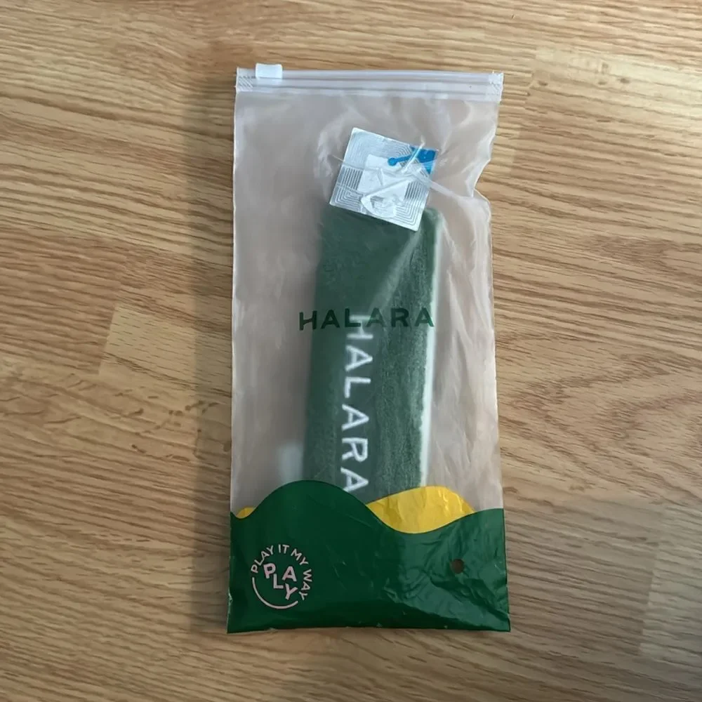 NWT Halara Head Band Sweat Band Green & White Sporty Hair Accessory